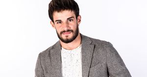 باتوخان قرةكايا.jpg