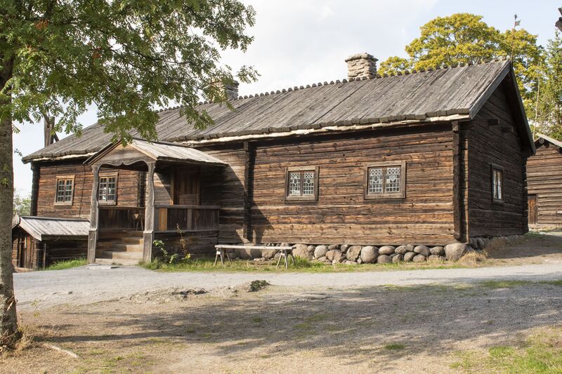ملف:Bostadshuset på Älvrosgården.jpg
