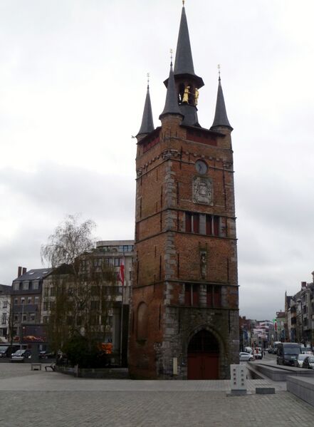 ملف:Kortrijk.Belfort001.JPG