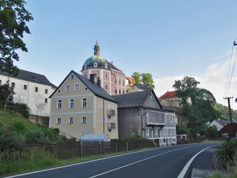 ملف:Bečov nad Teplou, Plzeňská.jpg