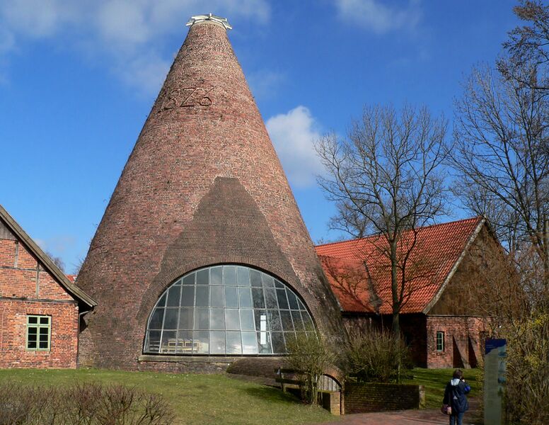 ملف:Glashütte Gernheim Turm 2011.jpg