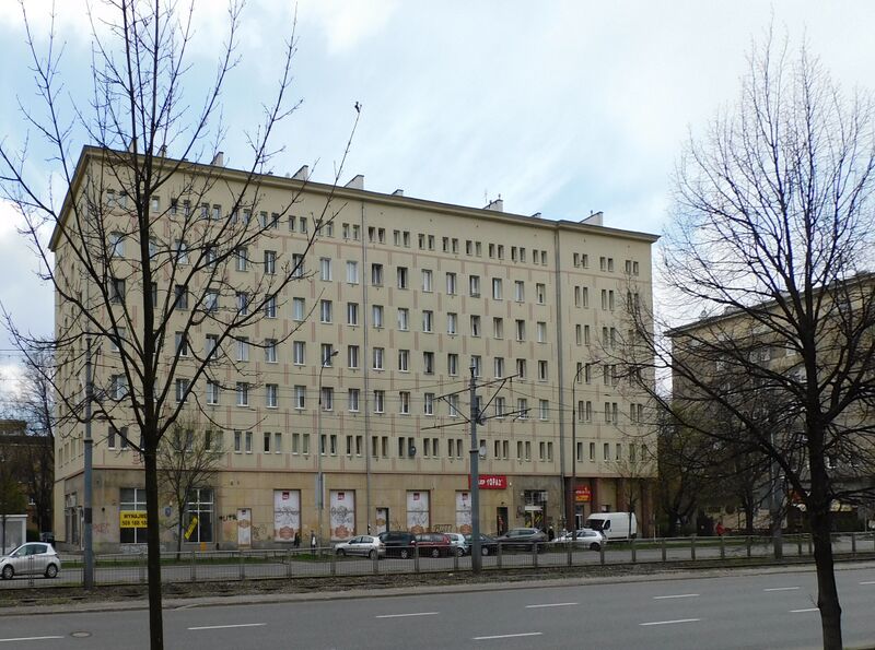 ملف:Warszawa grójecka 70.jpg