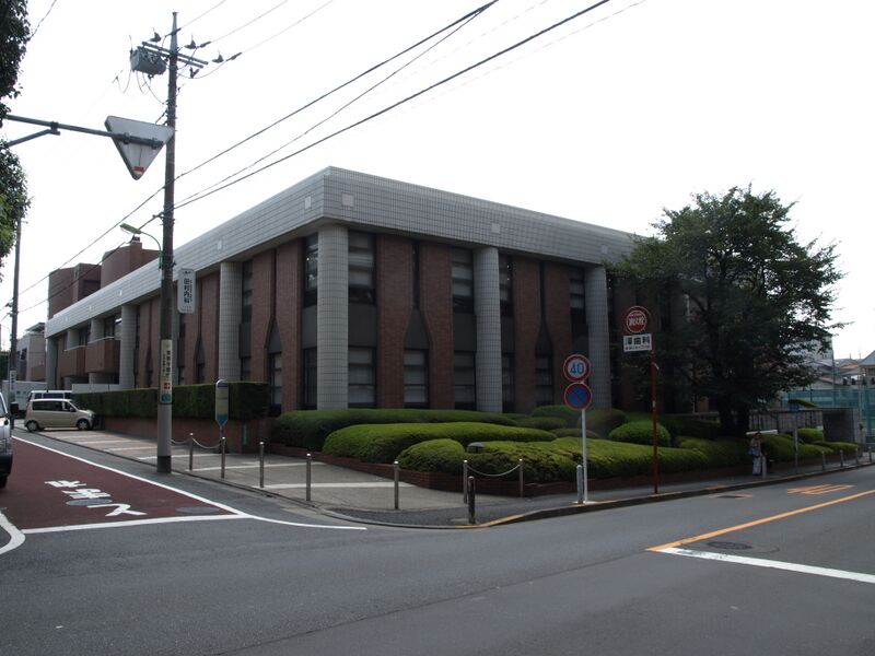 ملف:ToyokoGakuen Junoir College.JPG