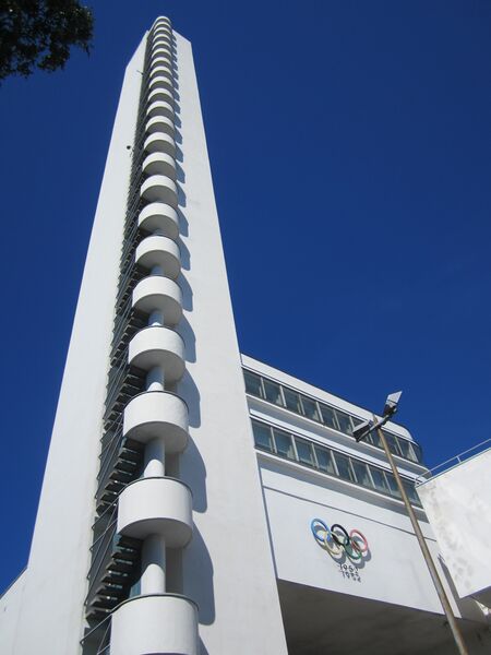 ملف:Helsinki stadikka torni.jpg