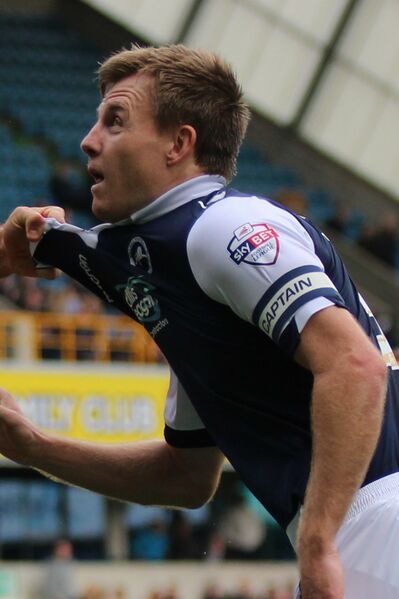 ملف:Tony Craig October 2015.jpg