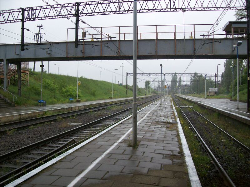 ملف:Linia kolejowa nr 273.JPG