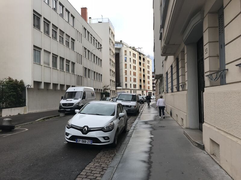 ملف:Rue du Colombier (Lyon).JPG