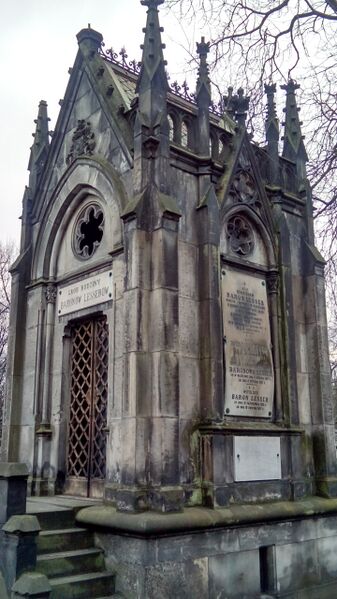ملف:Stanisław Lesser grób.JPG