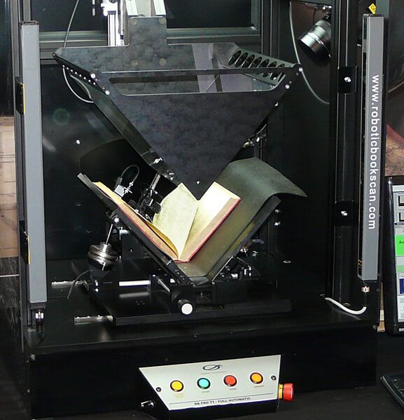 ملف:Bookscanner02.JPG