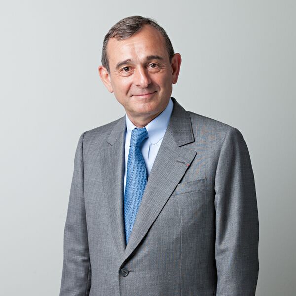 ملف:Claude Dauphin, CEO Trafigura.jpg