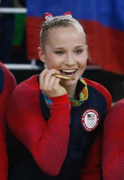 ملف:Madison Kocian Rio 2016.jpg