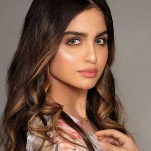 حلا الترك.jpg