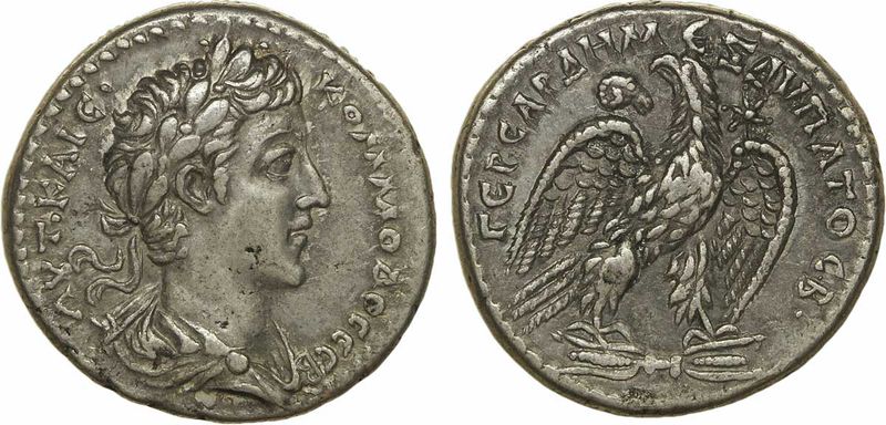 ملف:Commode pièce.jpg