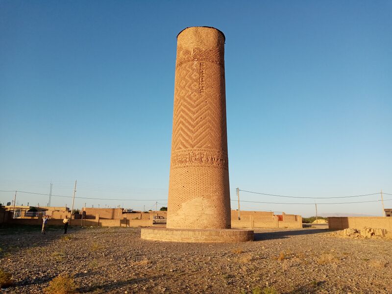 ملف:Firuzabad Tower2021 14.jpg