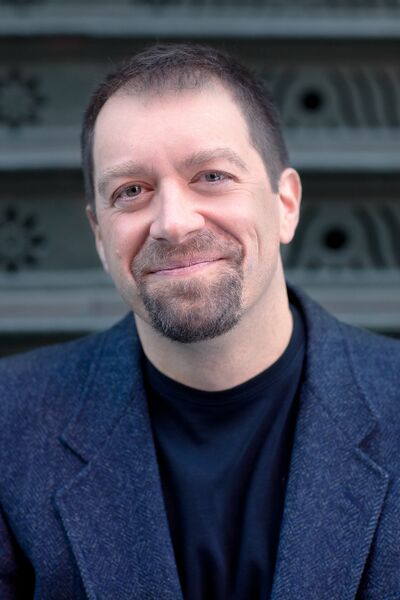 ملف:Foster Provost Headshot.jpg