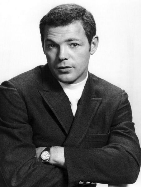 ملف:James MacArthur 1968.JPG