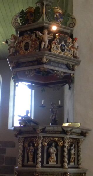 ملف:Predikstol nydala.jpg