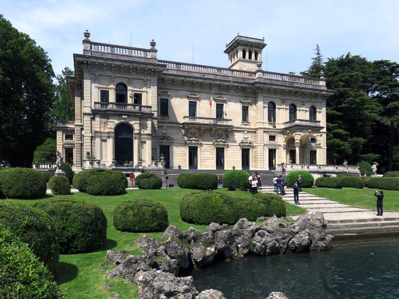 ملف:Villa Erba 004.JPG