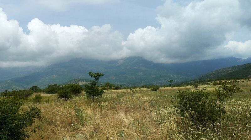 ملف:Південні схили Карабі-Яйли.jpg