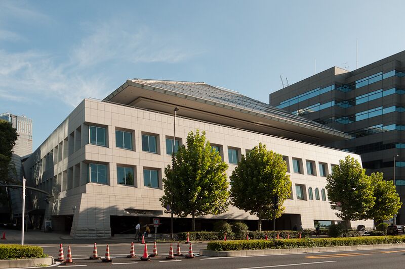 ملف:Embassy-of-Canada-in-Japan-01.jpg
