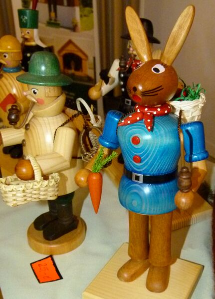 ملف:Erzgebirgischer Osterhase.jpg