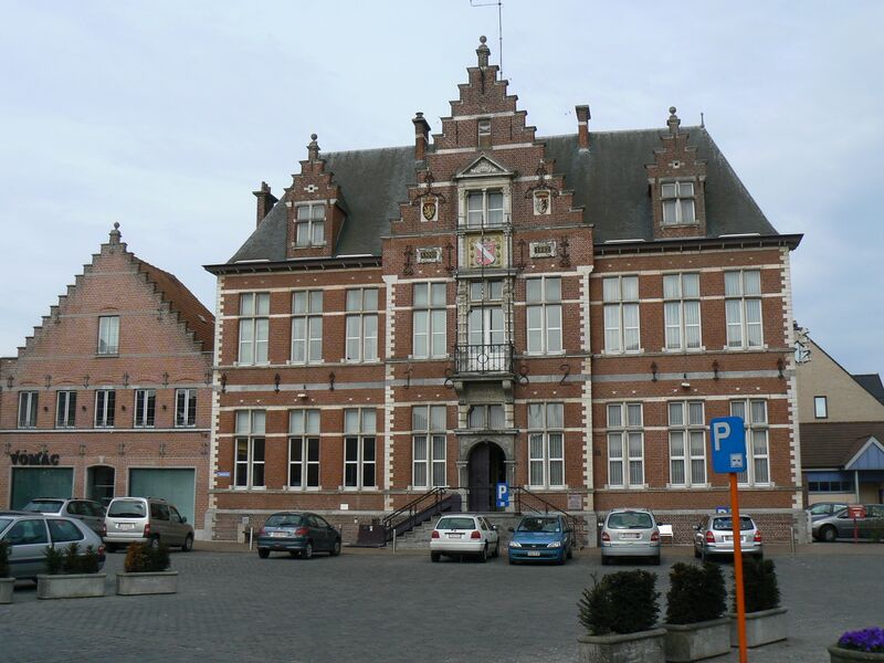 ملف:Gemeentehuis Oostkamp.JPG