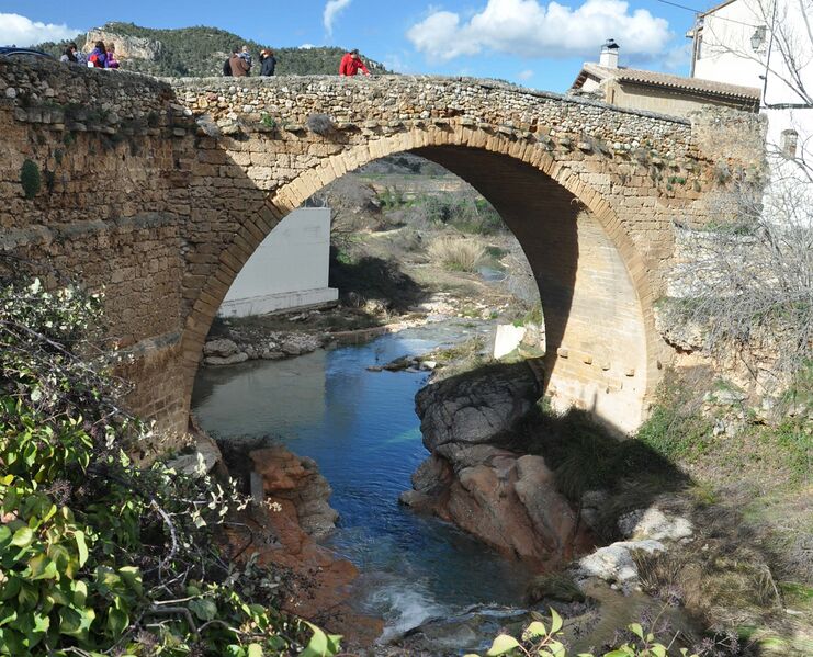 ملف:Puente beceite.jpg
