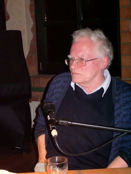 ملف:Arno Klönne 20080122lf06.jpg