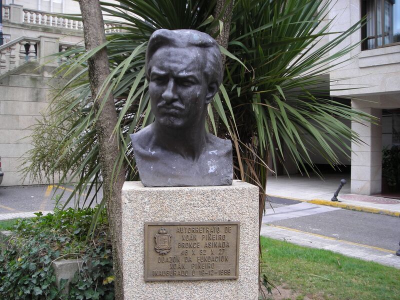 ملف:Escultura Xoán Piñeiro.JPG