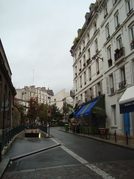 ملف:Rue de Candolle.JPG