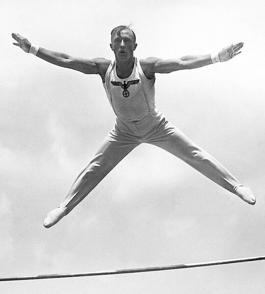 ملف:Alfred Schwarzmann 1936.jpg