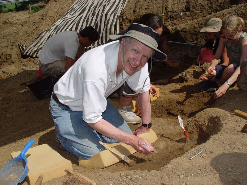 ملف:Eric Delson at Senèze.jpg