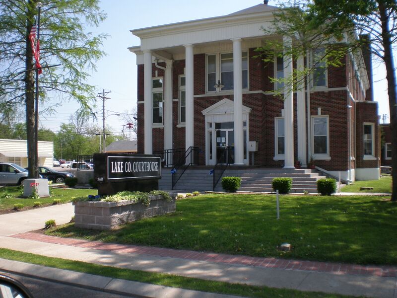 ملف:Lake County Tennessee Courthouse.jpg
