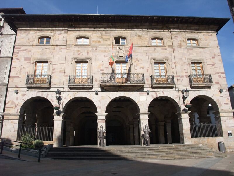 ملف:Balmaseda (Vizcaya)-Ayuntamiento-1.jpg