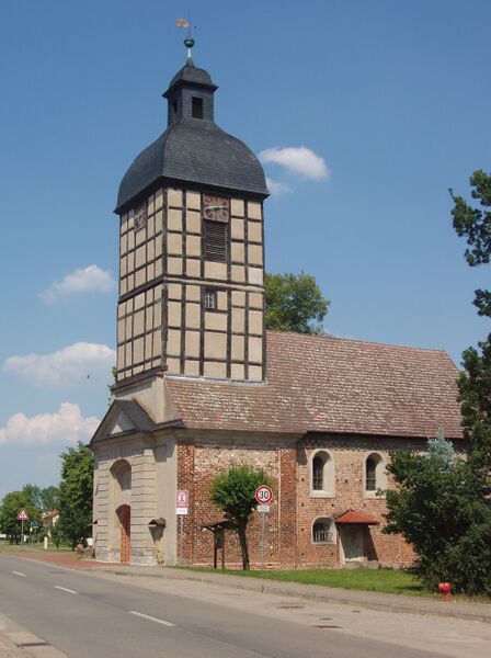 ملف:Dorfkirche in Wust.JPG