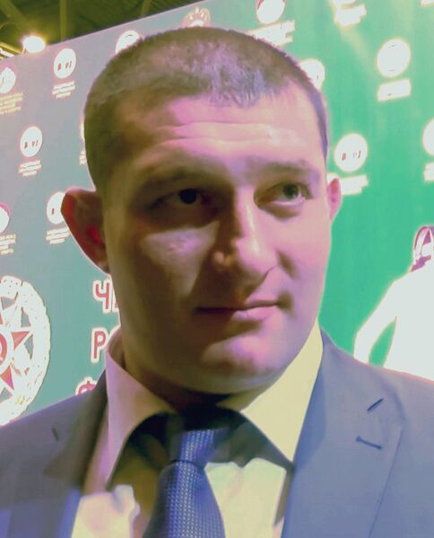ملف:Khasan Baroyev, April 2015.jpg