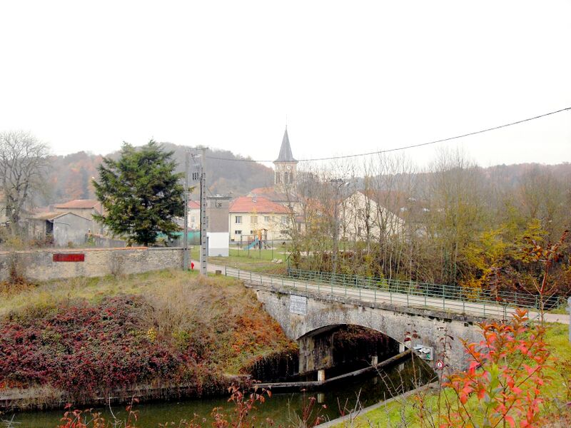 ملف:Lay-Saint-Remy Meurthe et Moselle.JPG