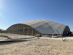 بناء حمايه لأرضية الفسيفساء في قصر هشام1.jpg