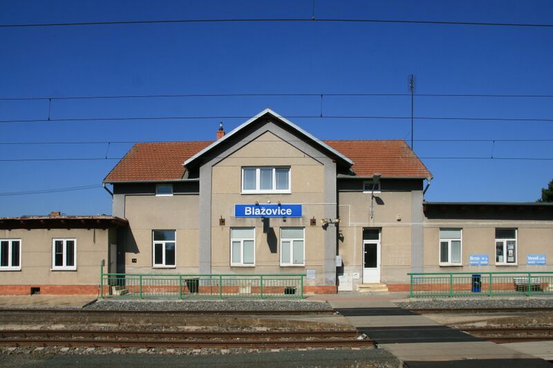 ملف:Blažovice, nádraží (9689b).jpg