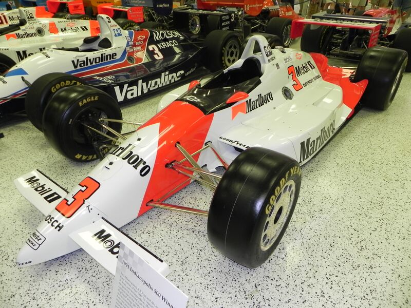 ملف:Indy500winningcar1991.JPG