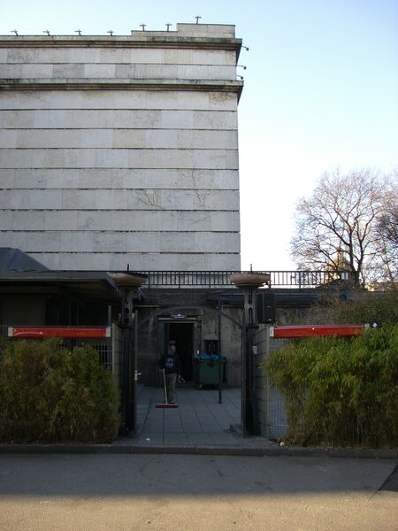 ملف:München P1 (Eingang).JPG