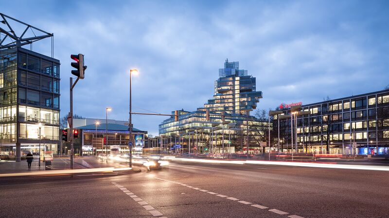 ملف:Aegidientorplatz Hanover Germany.jpg