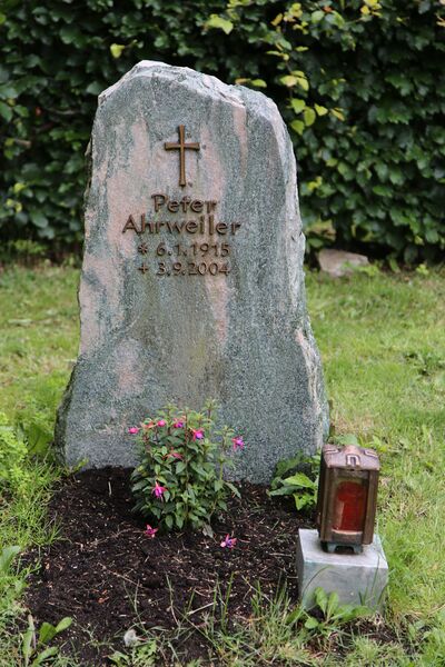 ملف:0650 Peter Ahrweiler.JPG