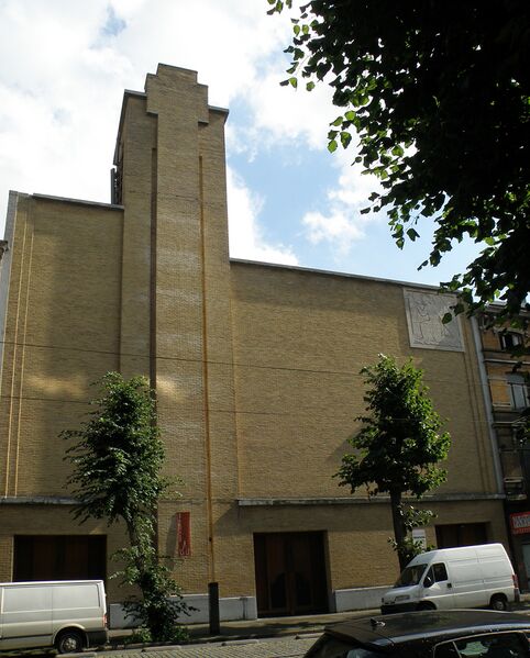 ملف:Antwerpen Sint-Walburgiskerk2.psd.jpg