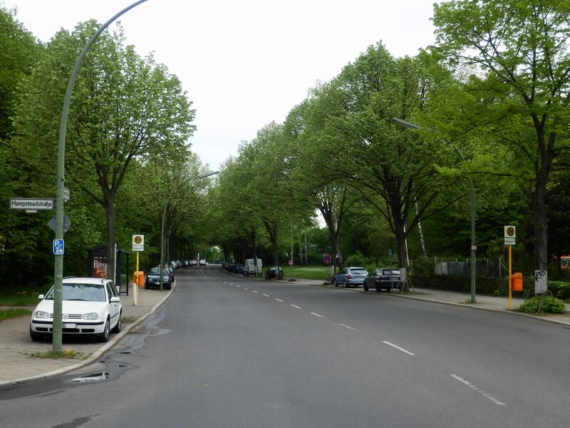 ملف:Berlin-Zehlendorf Sundgauer Straße.JPG