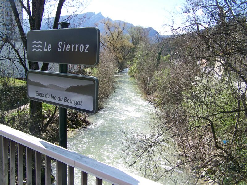 ملف:Le Sierroz (Aix-les-Bains).JPG