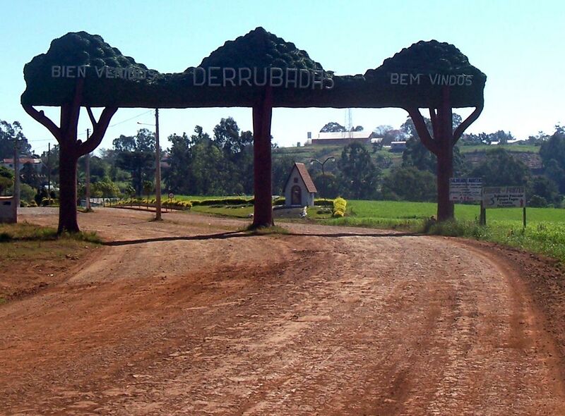 ملف:Derrubadas-brazil.JPG