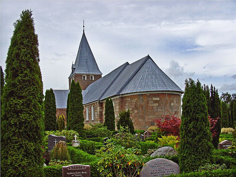 ملف:NUSTRUP kirke (Haderslev).JPG
