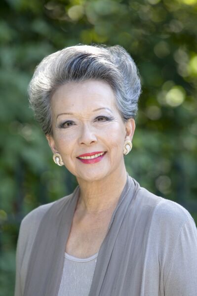 ملف:Vivienne Poy.jpg