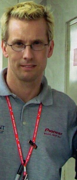 ملف:Kenny Brack 2004.jpg